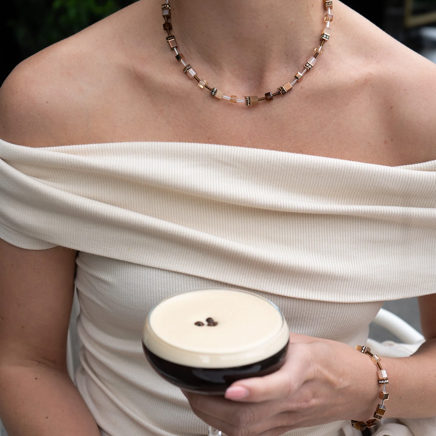 GeoCUBE® Iconic Necklace Mocha Mousse - Image 4