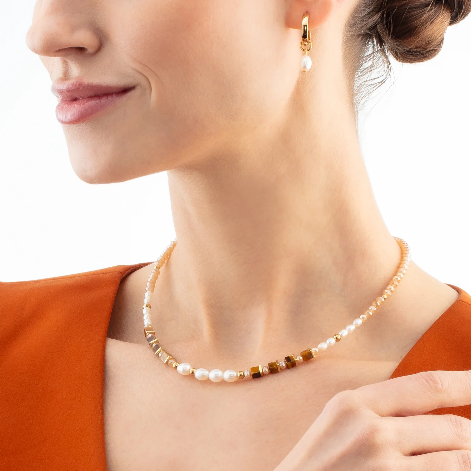 Hoop Cosmic Pearls deep gold - Image 3