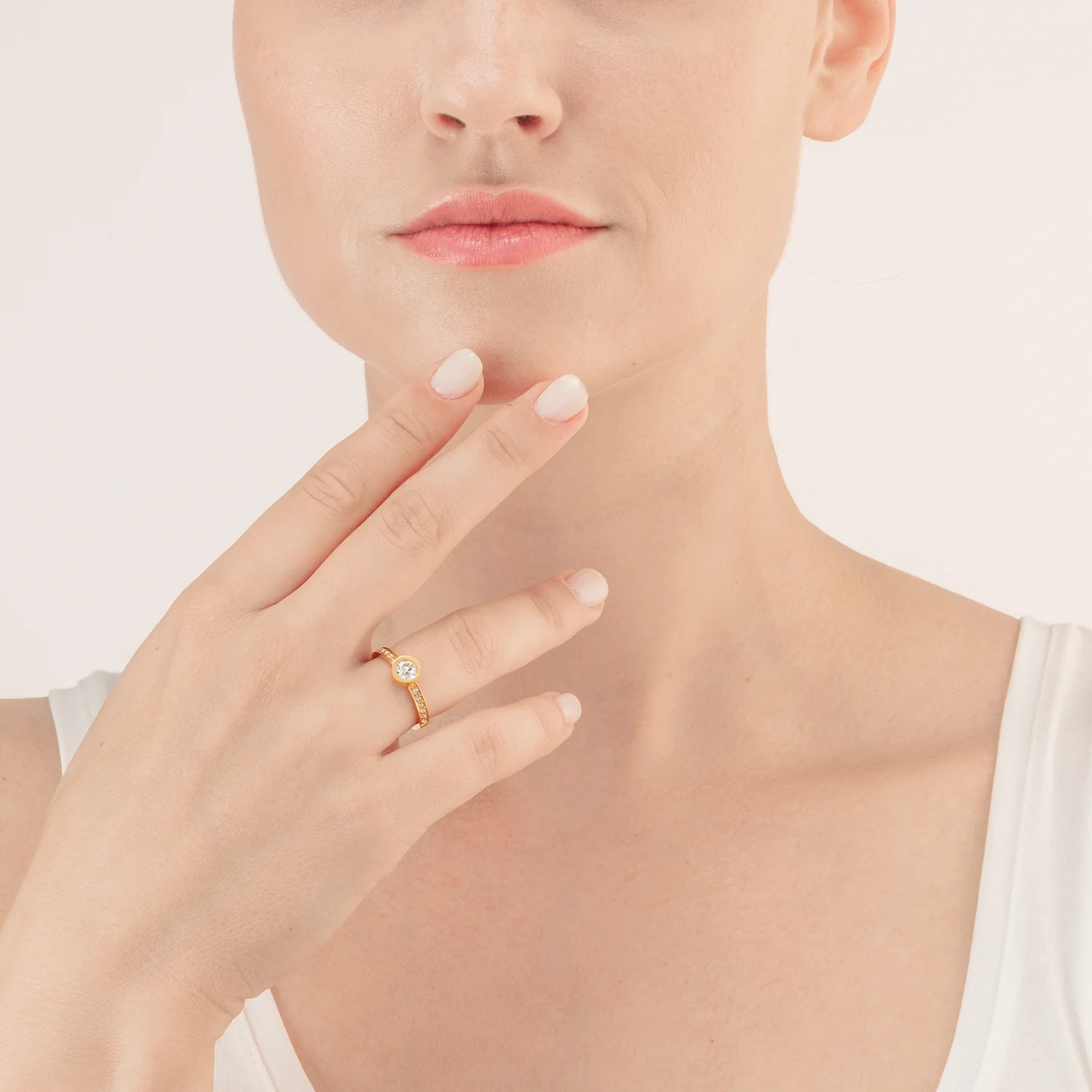 Sparkling Dots ring gold crystal - Image 3