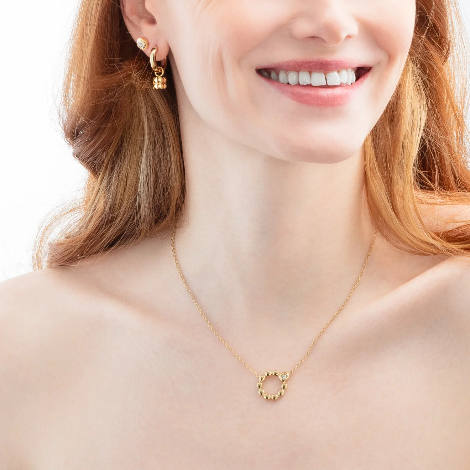 Stud earrings Small Soft Cube Glow gold - Image 4